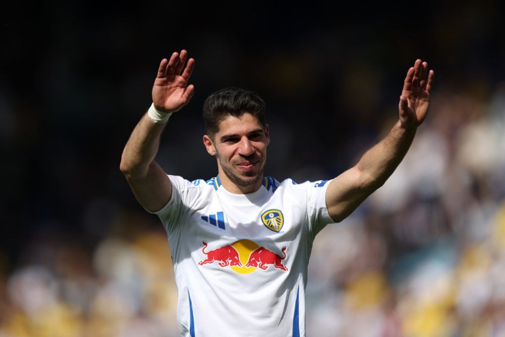 Manor Solomon playing for Leeds.