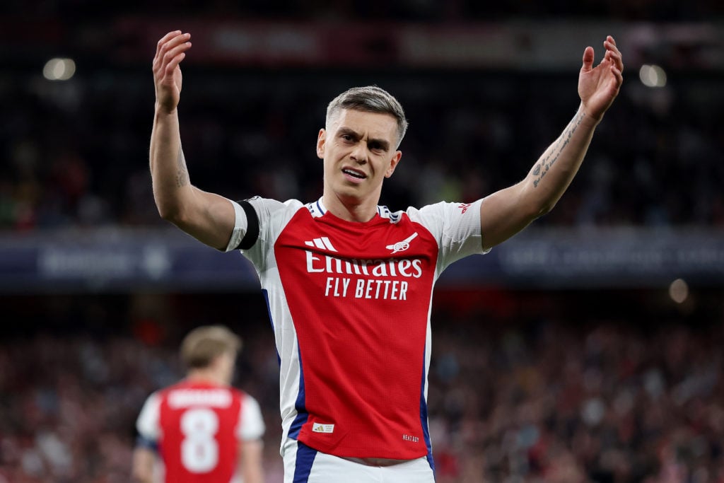Leandro Trossard gesturing at the fans during Arsenal's match vs PSG