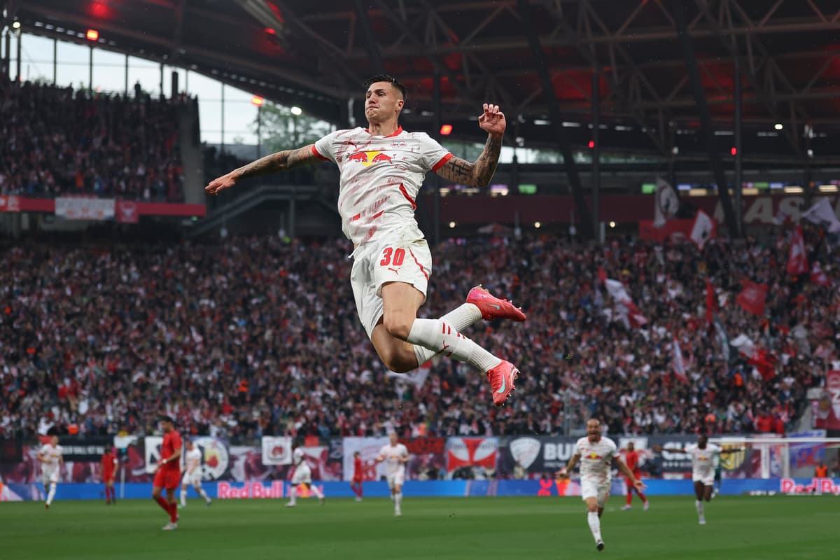 Man Utd dealt Sesko transfer blow as RB Leipzig 'favour' rival bid - London Evening Standard
