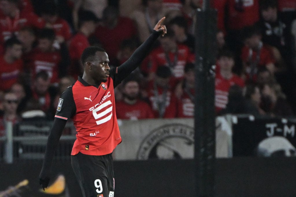 Arnaud Kalimuendo salutes the crowd during Stade Rennais vs OGC Nice