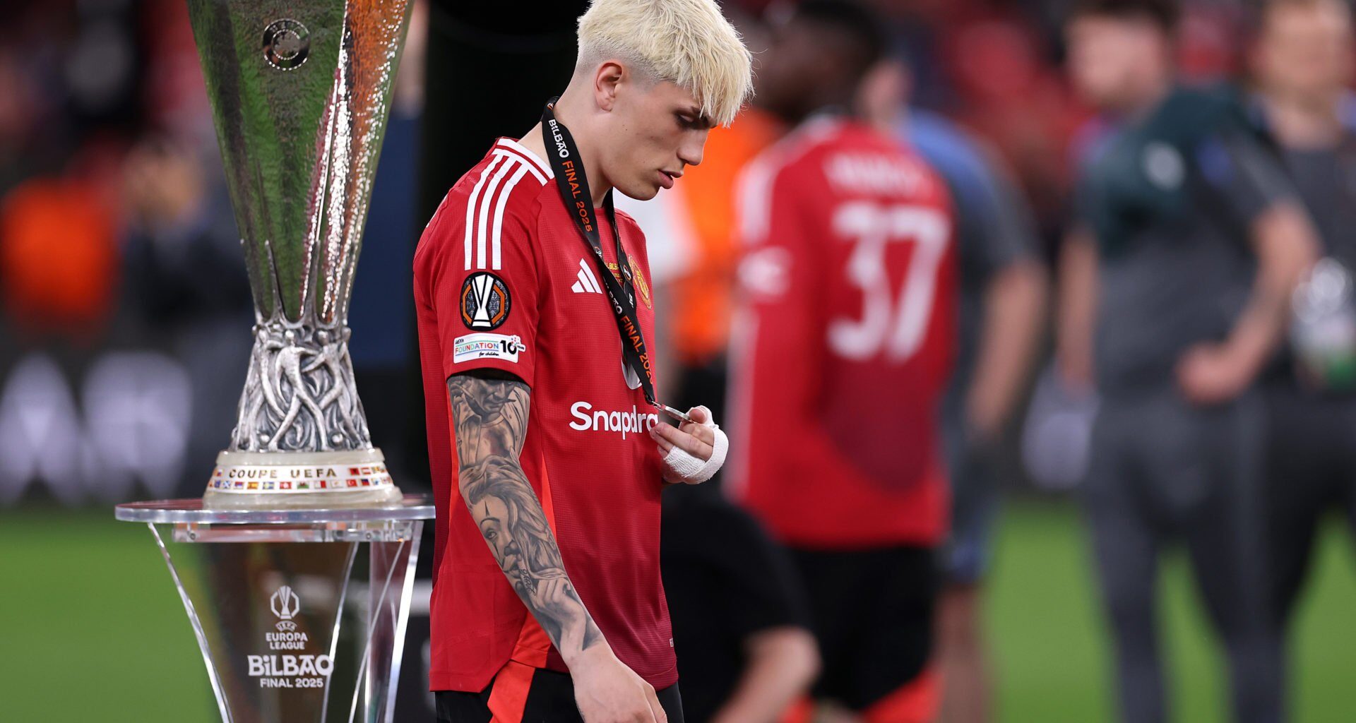 Alejandro Garnacho suffers fresh blow after becoming Man Utd outcast, World Cup dream now in doubt