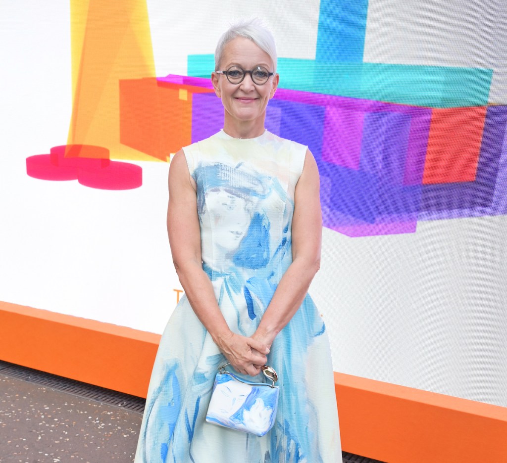 Tate's Director Hits Back at Critics—and More Art News
