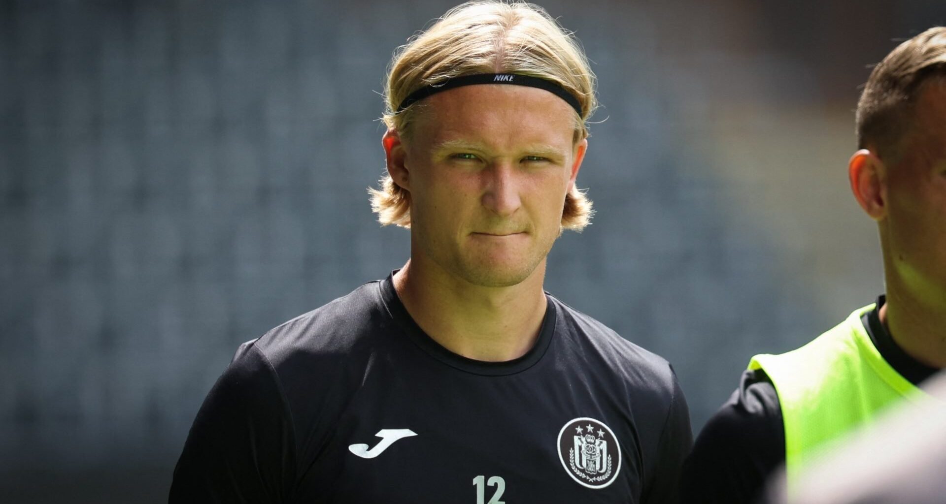 Conflicting Kasper Dolberg reports emerge as Celtic negotiate to sign £8m striker