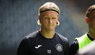 Conflicting Kasper Dolberg reports emerge as Celtic negotiate to sign £8m striker