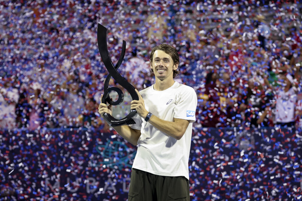 De Minaur of Australia poses with the men's singles championship trophy after winning the men's singles finals match against Alejandro Davidovich Fokina of Spain on the final day of the Mubadala Citi DC Open 2025 at William H.G. FitzGerald Tennis Center on July 27, 2025 in Washington, DC.