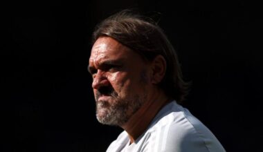 Daniel Farke ‘concerned’ over Jayden Bogle hip injury as defender among four injured Leeds players