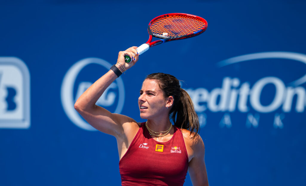 Emma Navarro of the United States in action against Ella Seidel of Germany in the second round on Day 4 of the Cincinnati Open at Lindner Family Tennis Center on August 10, 2025 in Mason, Ohio