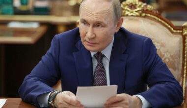 The West can disrupt Putin’s long game in Ukraine – POLITICO