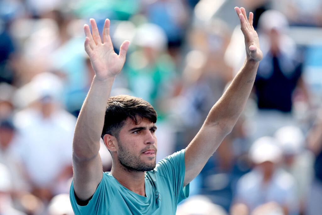 Carlos Alcaraz of Spain celebrates his win against Damir Dzumhur of Bosnia and Herzegovina during the Cincinnati Open at Lindner Family Tennis Center on August 10, 2025 in Mason, Ohio