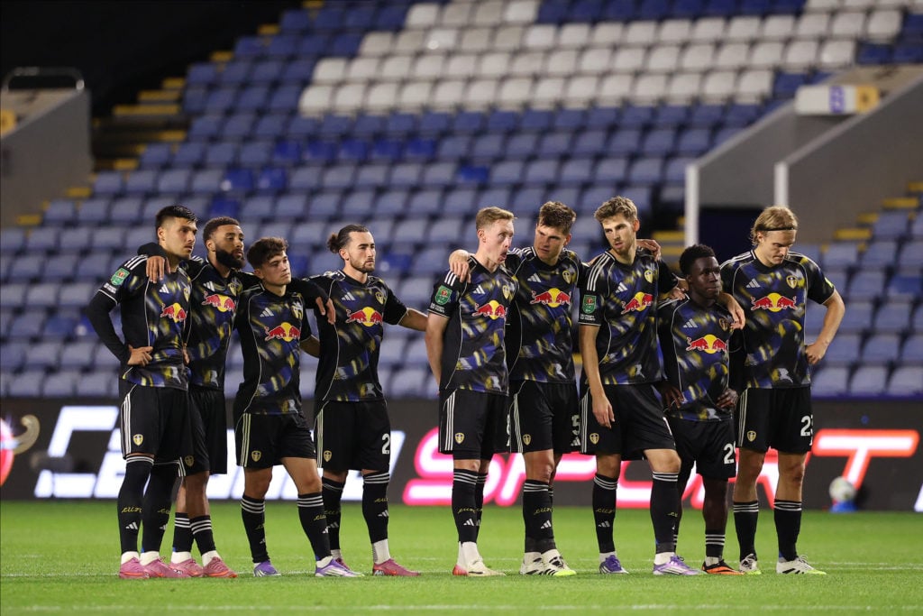 Leeds United squad during penalty shoot-out with Sheffield Wednesday.