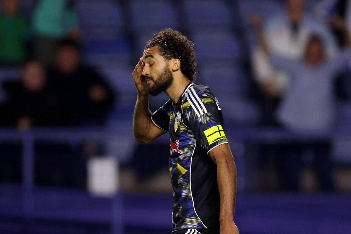 Sheffield Wednesday 1 Leeds 1 (3-0 pens): Farke’s team out as Calvert-Lewin endures debut to forget