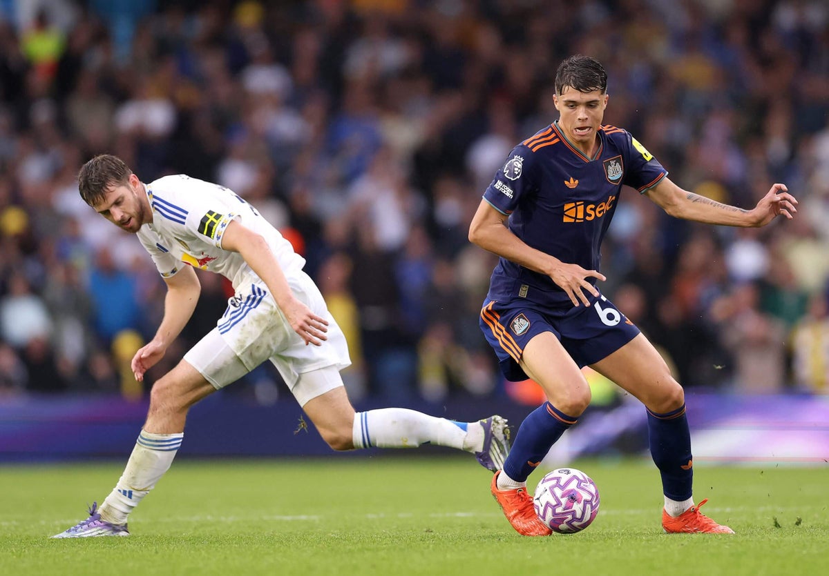 Leeds 0 Newcastle 0: Howe’s odd kick-offs, shot-shy strikers – and why was anthem booed?