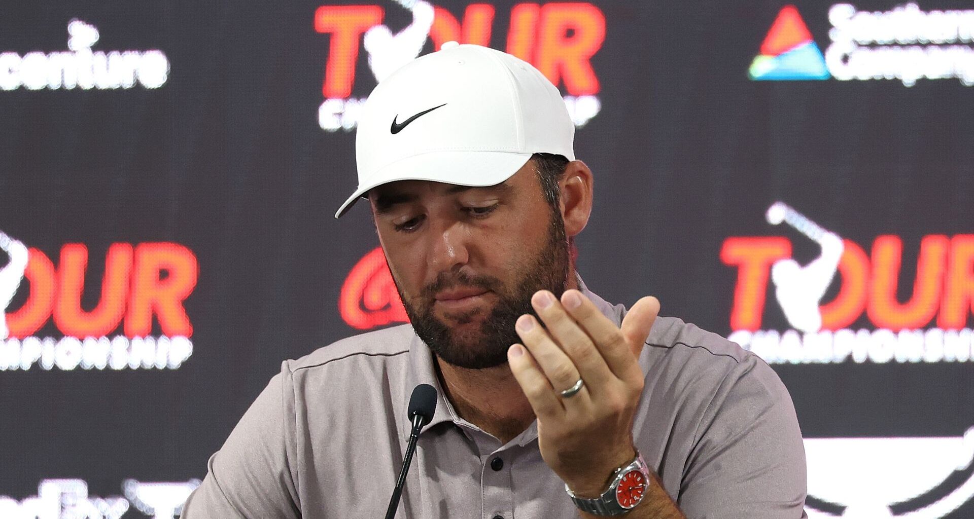 'Change my mind' - Golf fans demand PGA Tour rule change with outrage over season finale