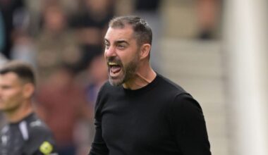 'Sacked in the morning' - Fans turn on Championship manager just five games into new season