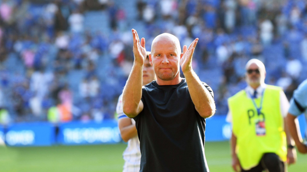 Sheffield Wednesday manager Henrik Pedersen on the Hillsborough touchline