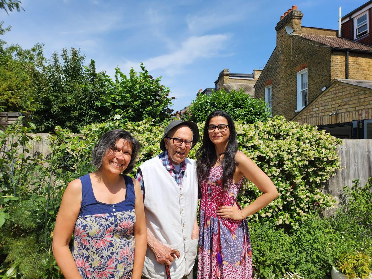 Multi-generational houseshares: 'I pay £150 to rent in Southfields with an 88-year-old'
