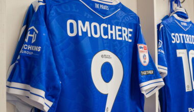 Bristol Rovers renew sleeve sponsor partnership with Hotchkins Group