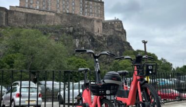 Here come the Voi bikes