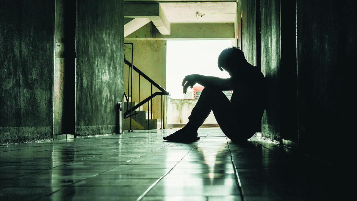 Silent aftershocks: the mental health toll of mass IT layoffs on young professionals