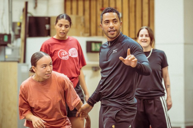 Jessey Stol (Rakhz), Kate Ivory Jordan (Xena), Ukweli Roach (Dionysus) and Fi Silverthorn (Ava) in rehearsals for Bacchae at the National Theatre. Photographer Marc Brenner 04302