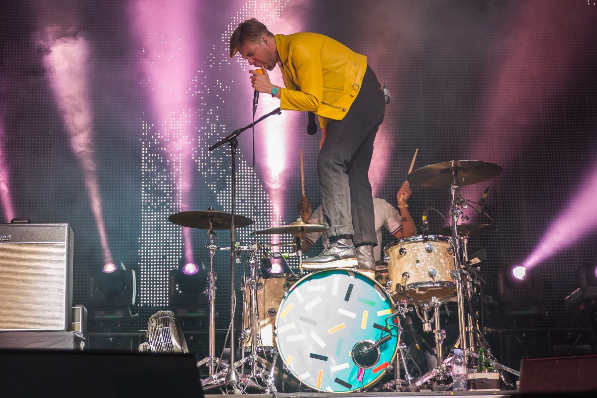 Kaiser Chiefs To Play Another London Date On 'Employment' Tour