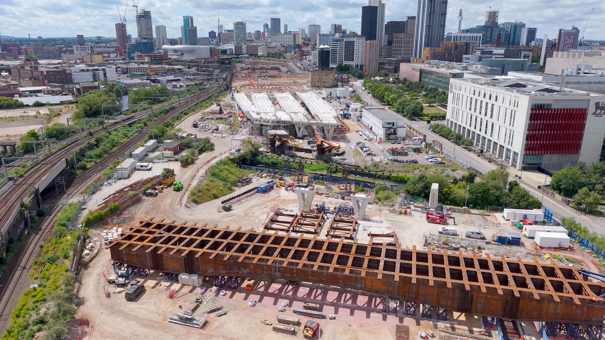 Giant HS2 bridge ready to be moved into place in central Birmingham: Lawley Middleway ready for move