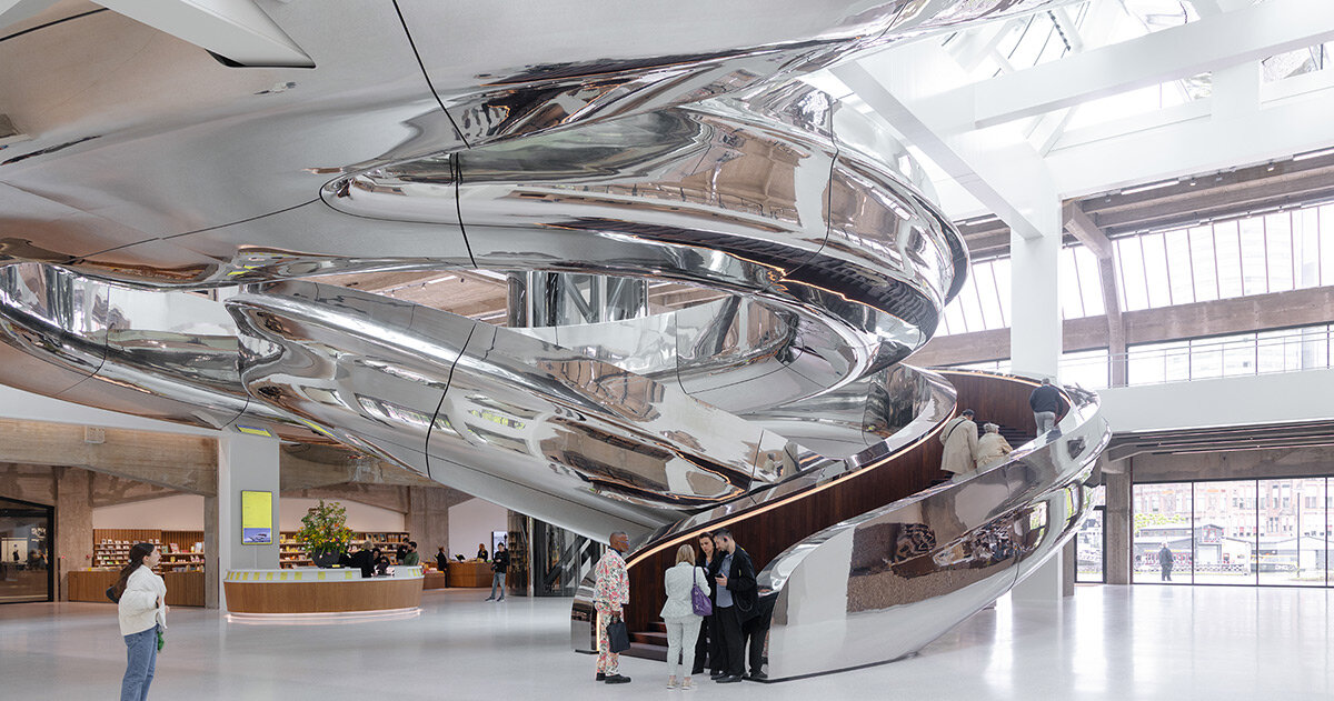 new photographs show how MAD’s fenix museum of migration has come alive in rotterdam