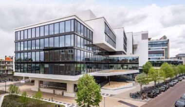 Amsterdam-based Marktlink Capital secures €520M to back eleven PE managers