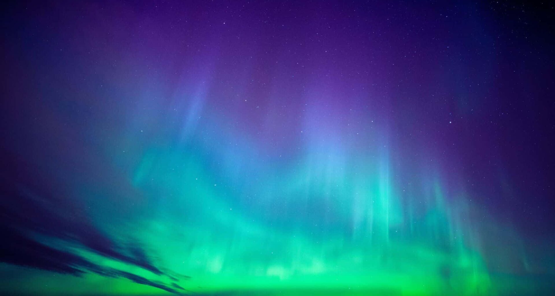 Northern Lights Could Shine In 18 U.s. States Tonight Here's Where You Can See Them!