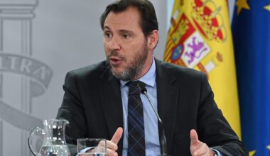 Spain's stock market equals record as minister declares 'we are not in a real estate bubble'