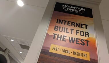 Fiber broadband industry connects in Denver after $42.5B federal program upended