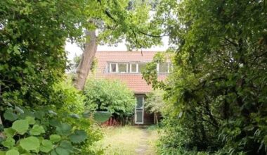 Former AJ editor’s modernist house facing demolition
