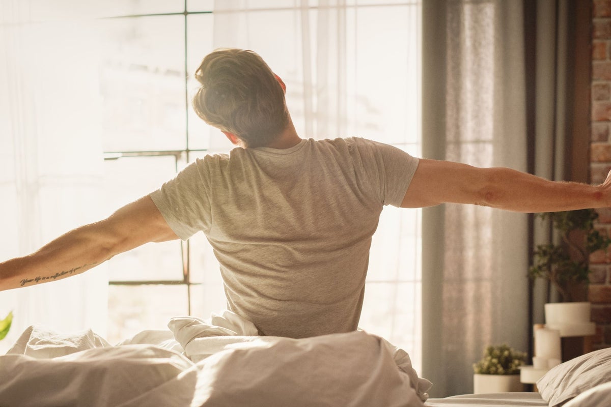 Top performance coach says doing these four things daily before 9am can improve your health and life performance
