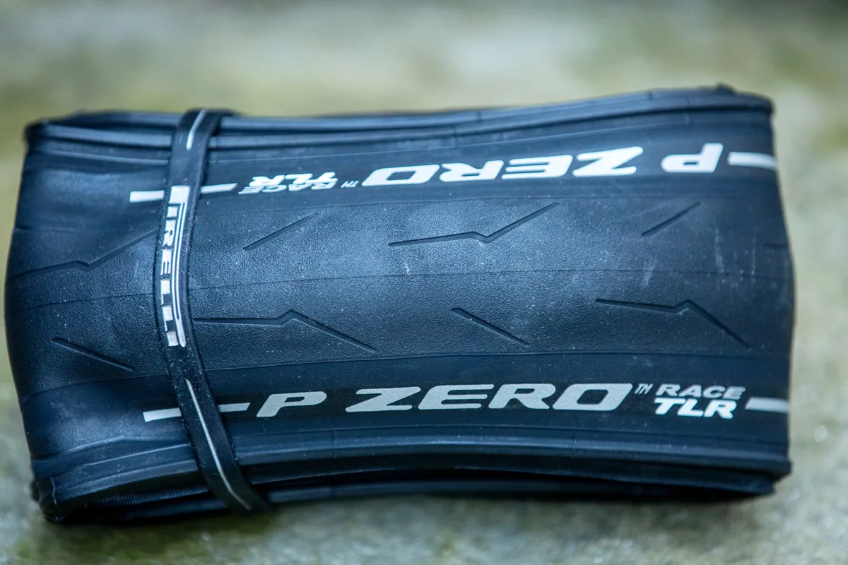 40mm Pirelli P Zero Race TLR