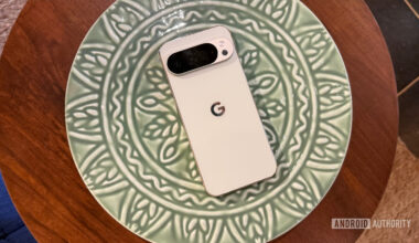 Pixel 10 Pro XL Jade back