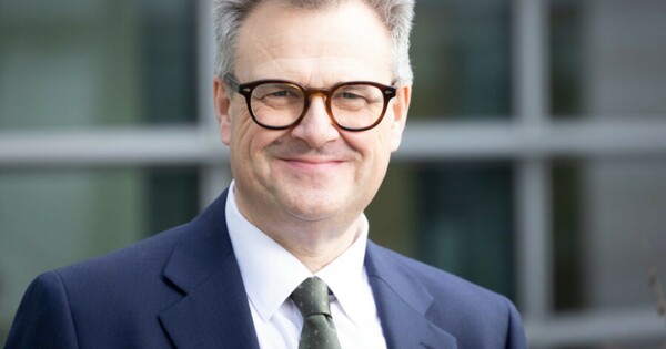 Leeds trust chief to retire after 30 years