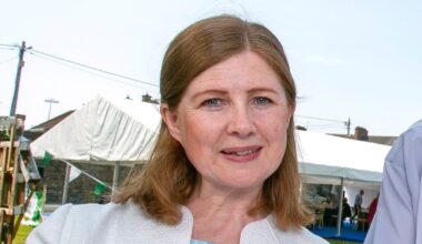 Chief executive of St John’s Hospital salary increased in breach of public pay scales – The Irish Times