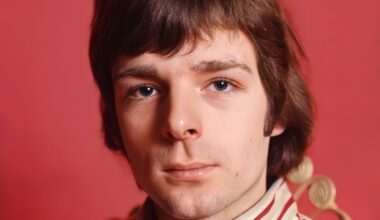 The Pink Floyd member Richard Wright taught how to play music