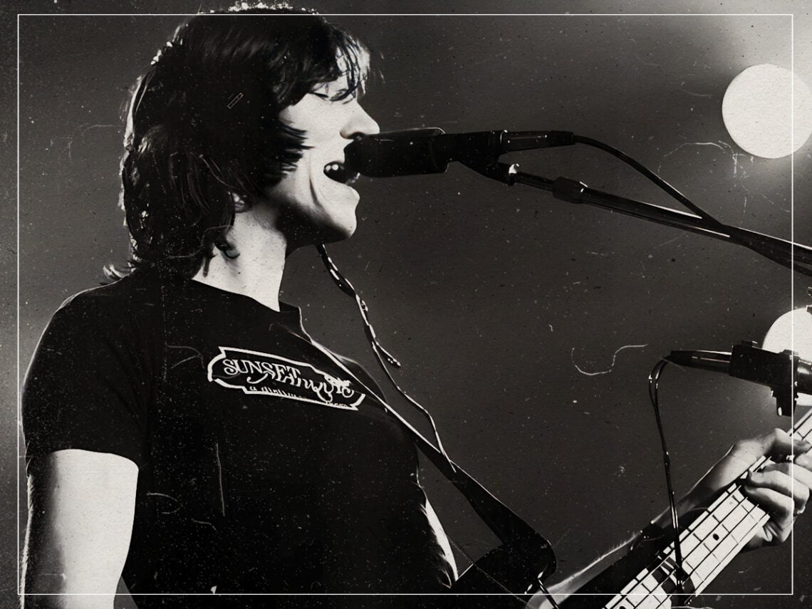 Roger Waters - 1977 - Pink Floyd - Bass
