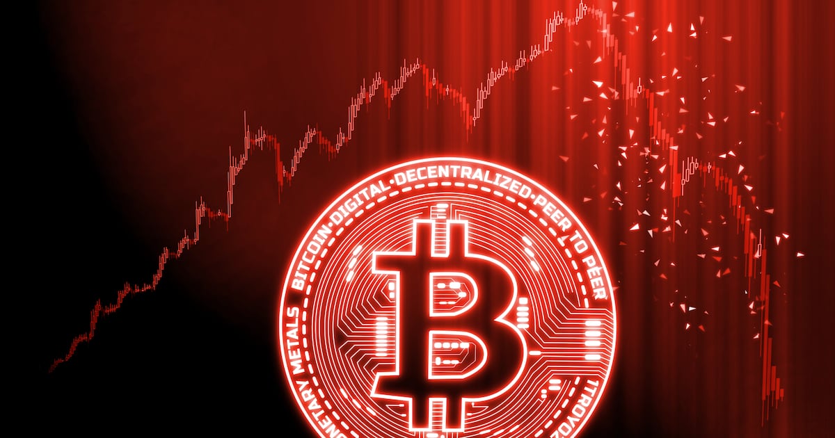 Traders pour over $5bn into bearish Bitcoin bets as deadline called the ‘heaviest of 2025′ approaches – DL News