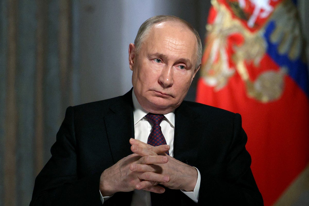Putin’s in-flight meals raises eyebrows ahead of Alaska meeting with Trump - The Independent
