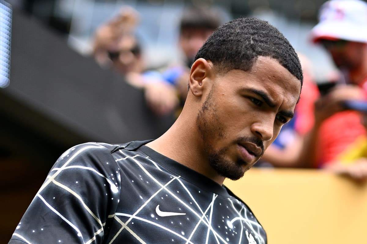 Huge Chelsea blow as Colwill ruled out for months with ACL injury - London Evening Standard