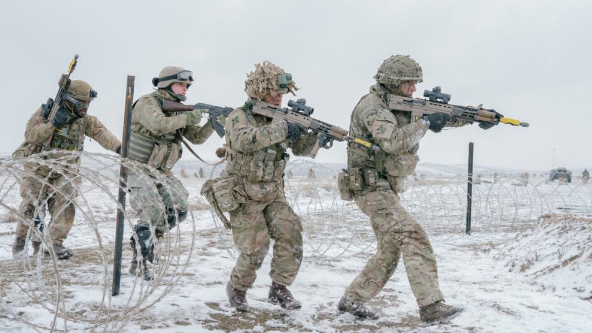 UK military 'too stretched' to provide troops under Ukraine peace deal