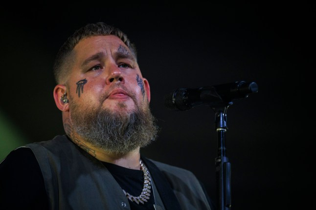 NOTODDEN, NORWAY - AUGUST 02: Rag 'n' Bone Man performs on stage at the Notodden Blues Festival on August 02, 2025 in Notodden, Norway. (Photo by Per Ole Hagen/Redferns)