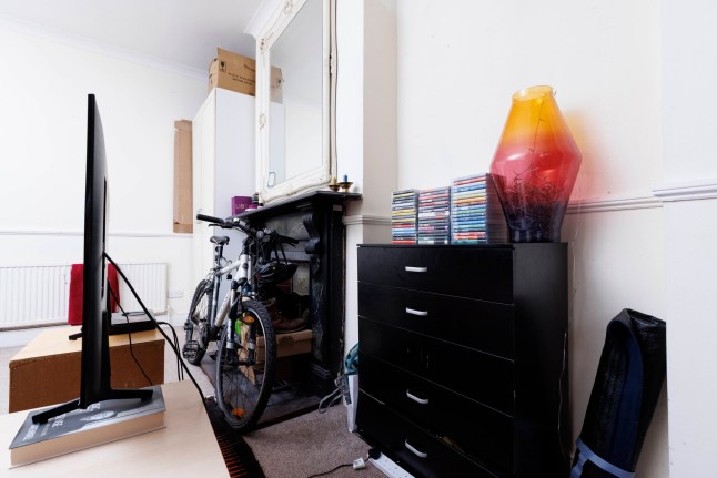 What I Rent - Archway. 18 Parolles Road N19 3RD Lilliane Teachen Pictured: Bedroom I. (C) Belinda Jiao 07598931257 jiao.bilin@gmail.com