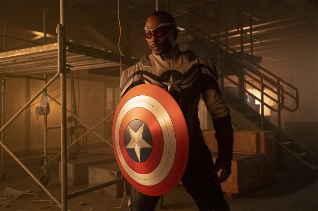 10PM EMBARGO: If you don?t kiss your partner like Anthony Mackie, you?re doing it wrong marvel
