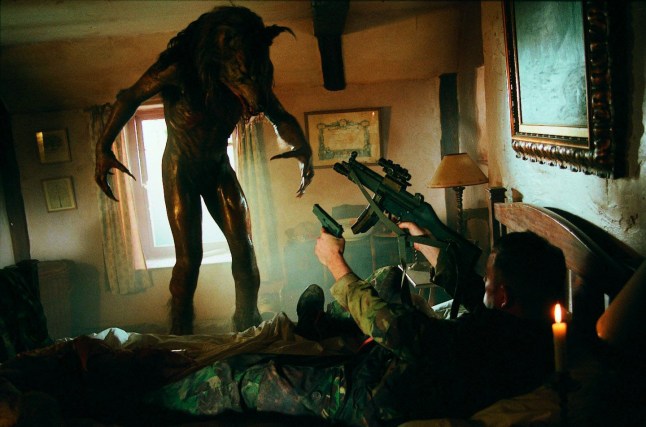 Editorial use only. No book cover usage. Mandatory Credit: Photo by Kismet Group/Kobal/Shutterstock (5881877b) Dog Soldiers (2002) Dog Soldiers - 2002 Director: Neil Marshall Kismet Entertainment Group UK/LUXEMBOURG Scene Still