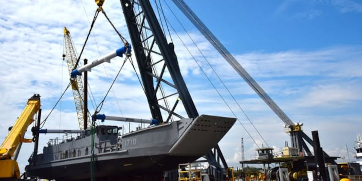Austal USA announces launch of first Landing Craft Utility vessel