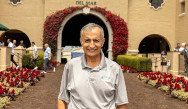 For longtime Del Mar groom, horses are family