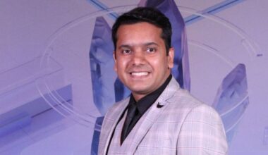 Stocks to buy under ₹100: Sumeet Bagadia recommends three shares to buy on Monday - 18 August 2025
